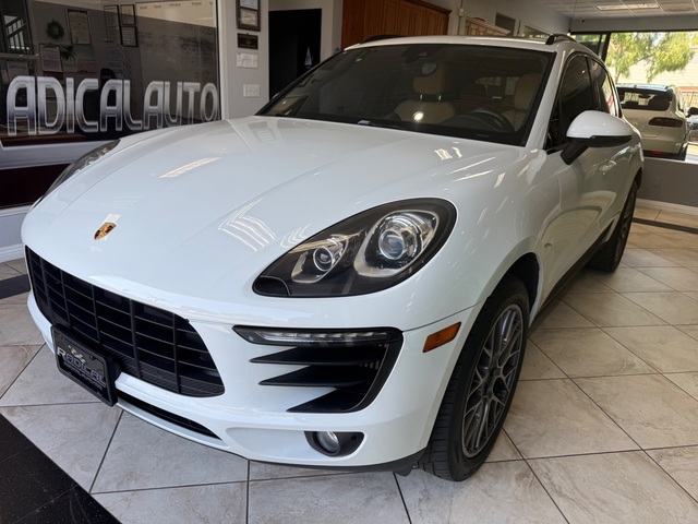 2017 Porsche Macan S