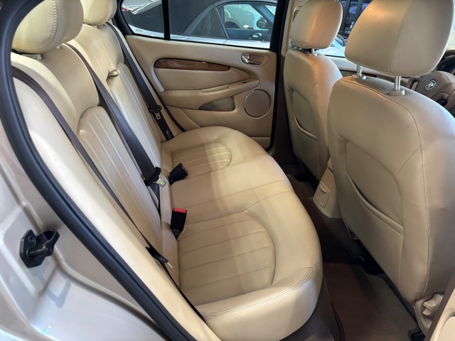 2004 Jaguar X-type