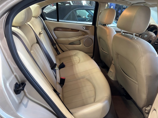 2004 Jaguar X-type