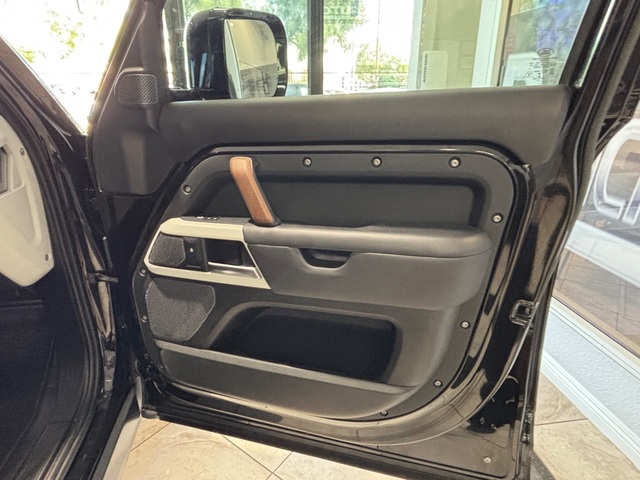 2023 Land Rover Defender 110 S AWD