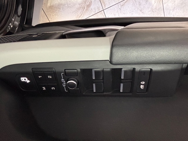 2023 Land Rover Defender 110 S AWD