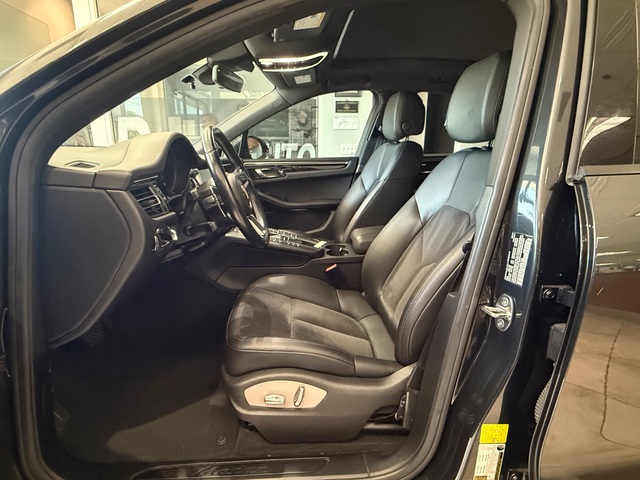 2020 Porsche Macan