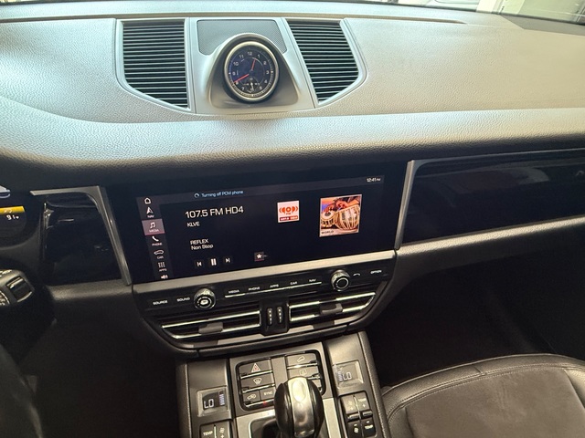 2020 Porsche Macan