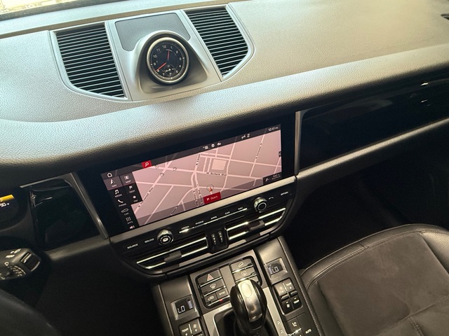 2020 Porsche Macan
