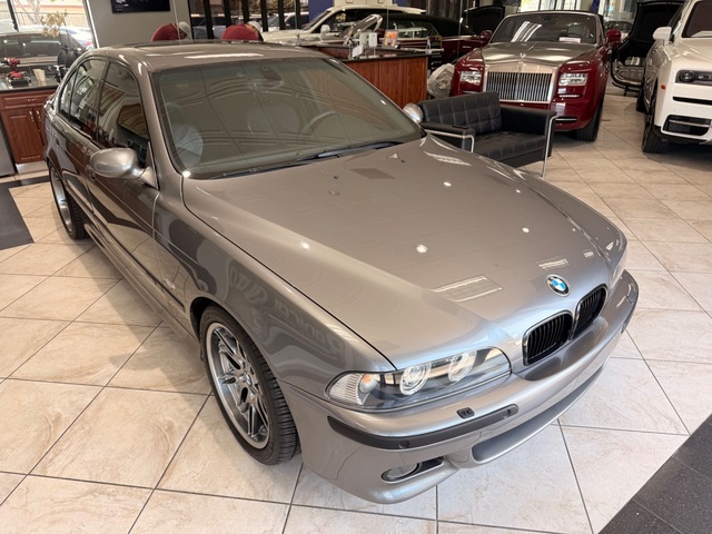 2002 BMW M5