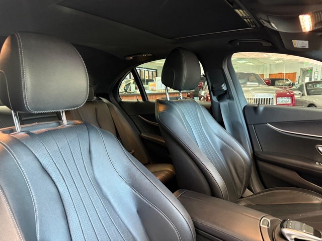 2019 Mercedes-Benz E 300