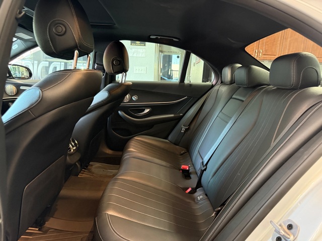 2019 Mercedes-Benz E 300
