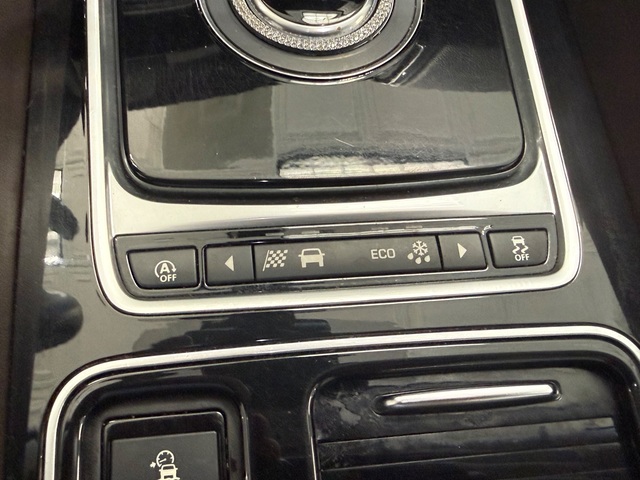 2018 Jaguar F-Pace Prestige