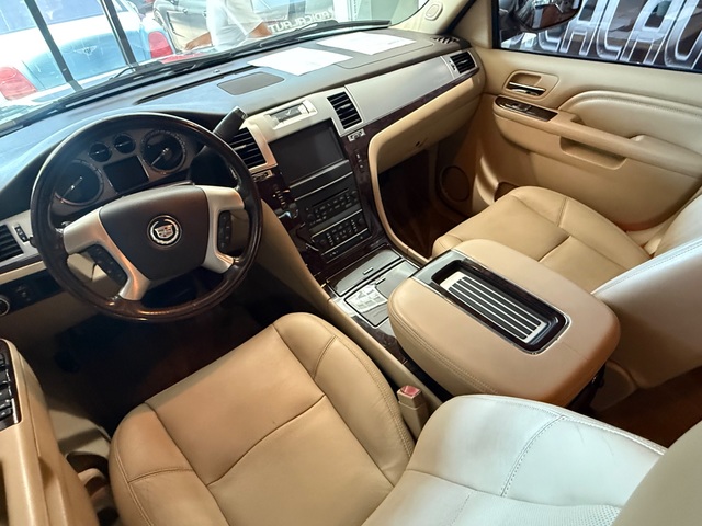 2013 Cadillac Escalade Premium