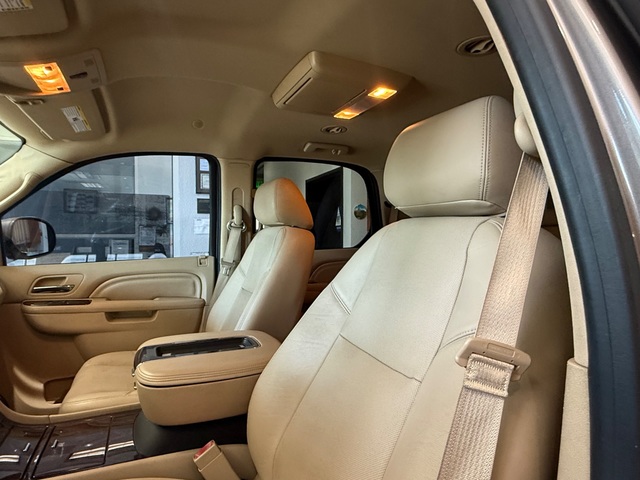 2013 Cadillac Escalade Premium