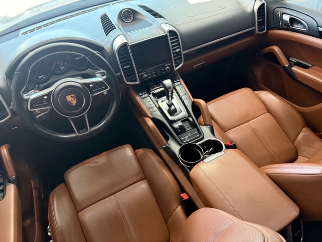 2017 Porsche Cayenne