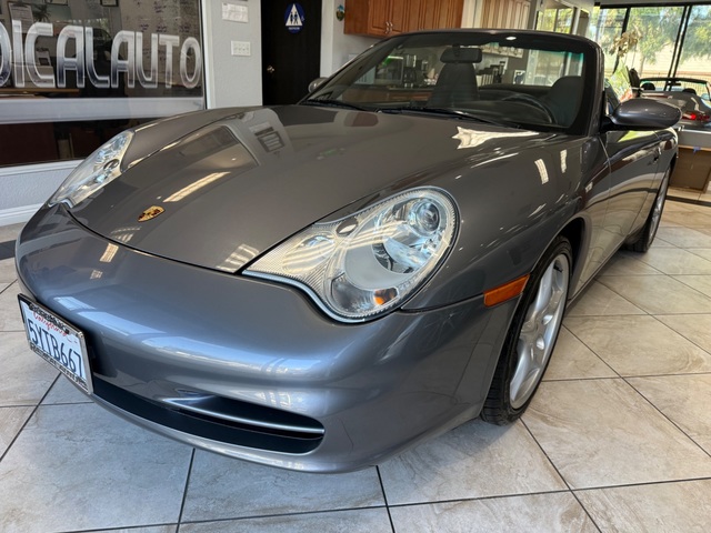 2004 Porsche 911 Carrera