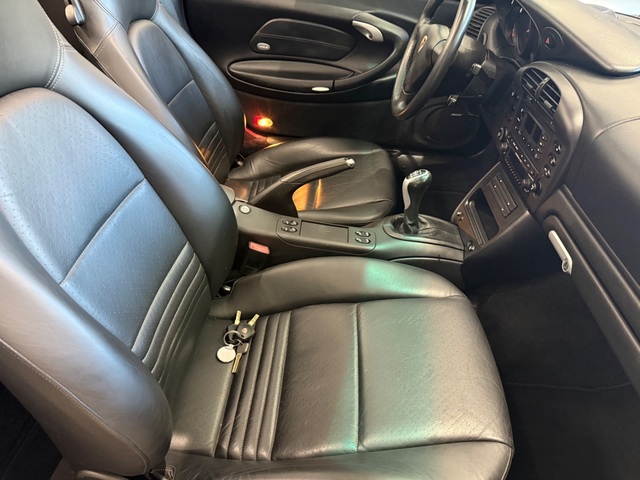 2004 Porsche 911 Carrera