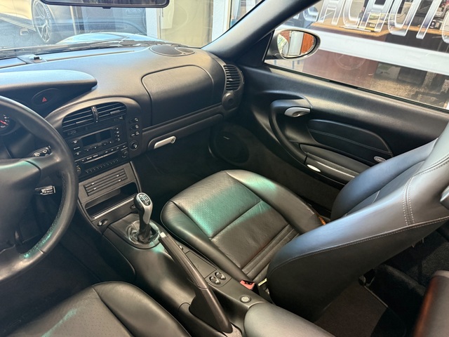 2004 Porsche 911 Carrera