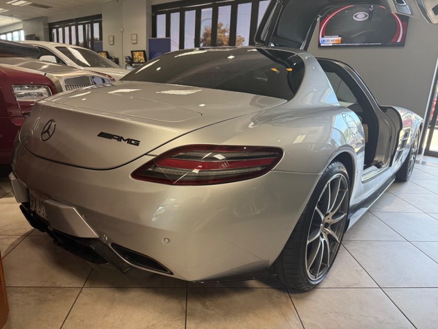 2011 Mercedes-Benz SLS AMG