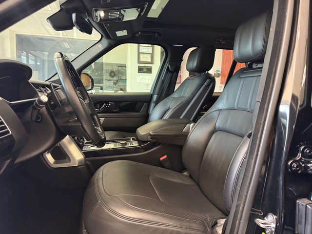 2020 Land Rover Range Rover P525 HSE