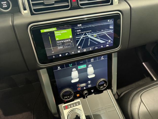 2020 Land Rover Range Rover P525 HSE