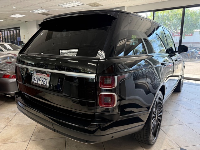 2020 Land Rover Range Rover P525 HSE