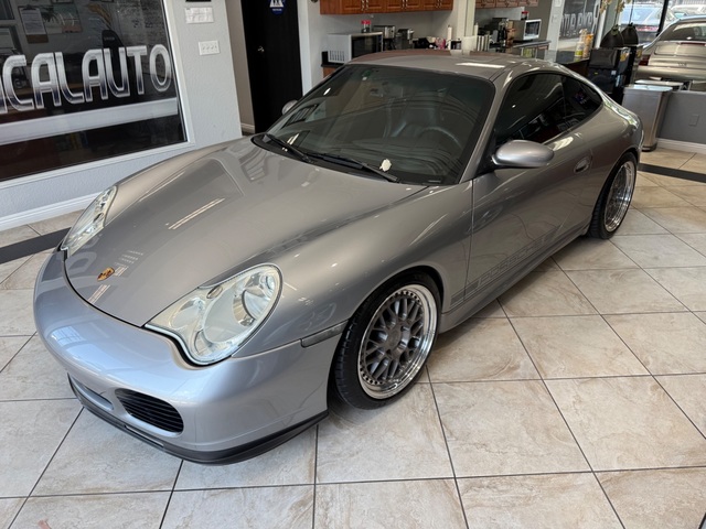2004 Porsche 911 Carrera