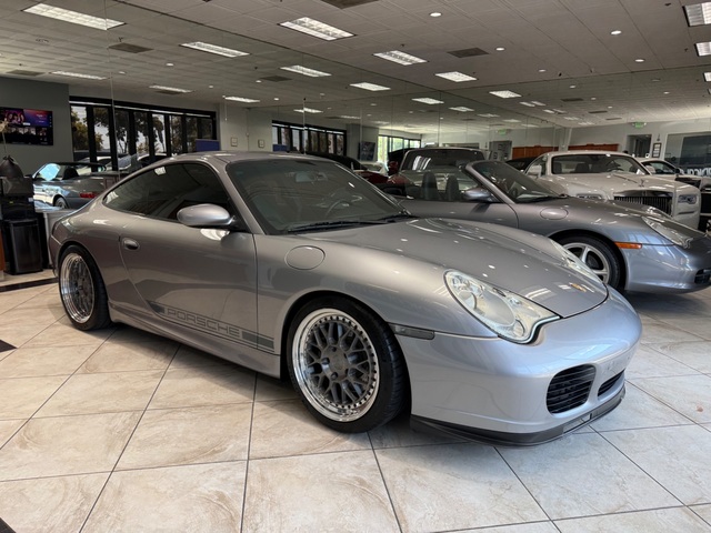 2004 Porsche 911 Carrera
