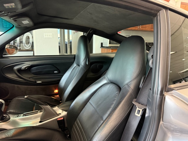 2004 Porsche 911 Carrera