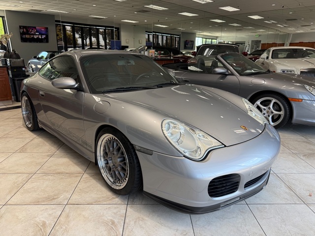 2004 Porsche 911 Carrera