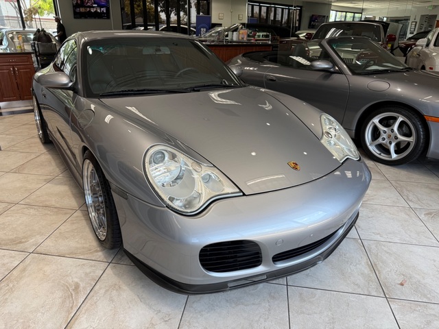 2004 Porsche 911 Carrera