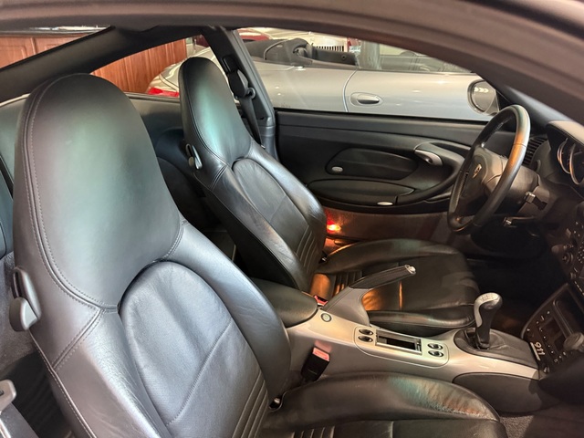 2004 Porsche 911 Carrera