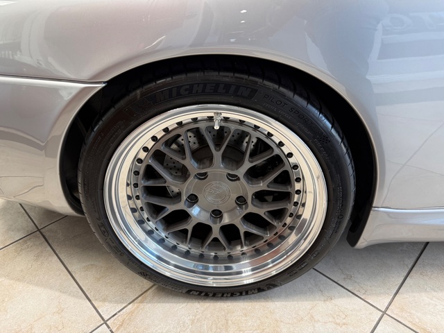 2004 Porsche 911 Carrera