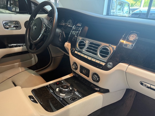 2015 Rolls-Royce Wraith