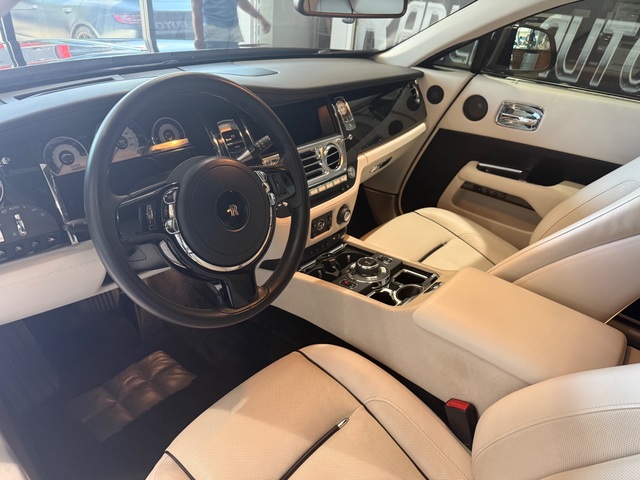 2015 Rolls-Royce Wraith