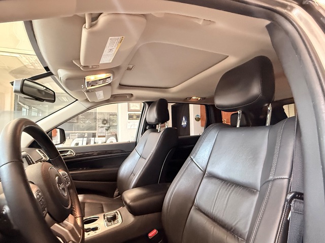 2012 Jeep Grand Cherokee Laredo