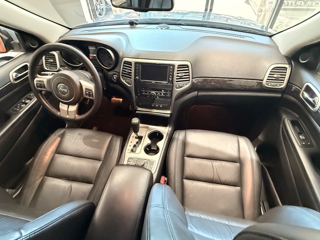 2012 Jeep Grand Cherokee Laredo