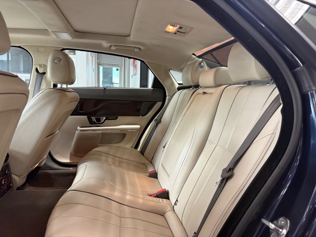 2014 Jaguar XJL Portfolio