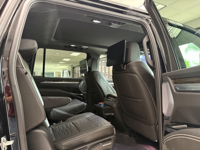 2026 Cadillac Escalade ESV Platinum Sport