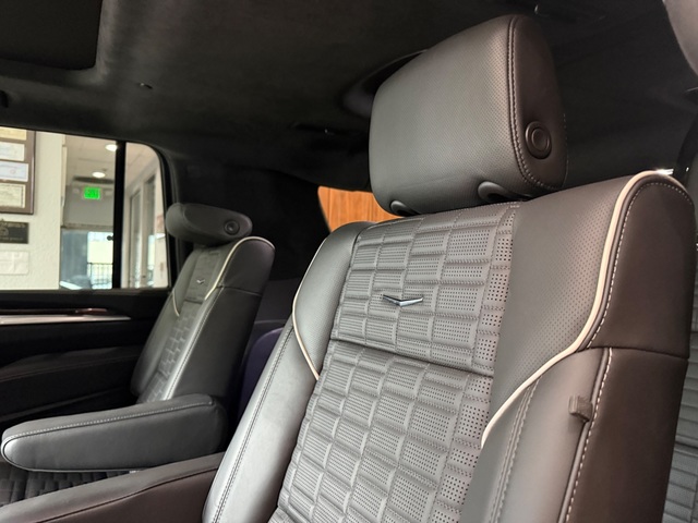 2026 Cadillac Escalade ESV Platinum Sport