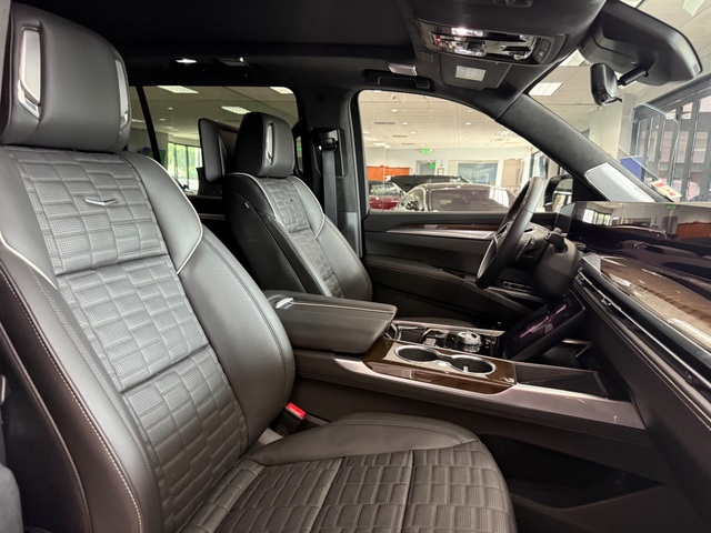 2026 Cadillac Escalade ESV Platinum Sport