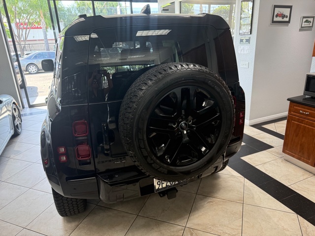 2020 Land Rover Defender 110 HSE