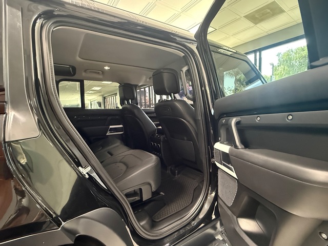 2020 Land Rover Defender 110 HSE