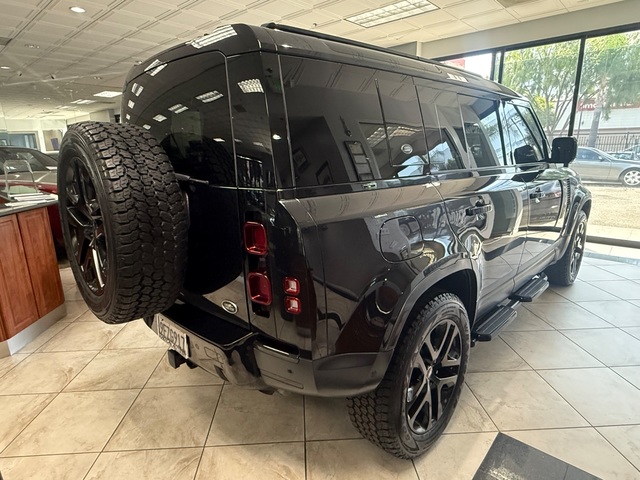 2020 Land Rover Defender 110 HSE