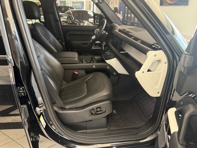 2020 Land Rover Defender 110 HSE