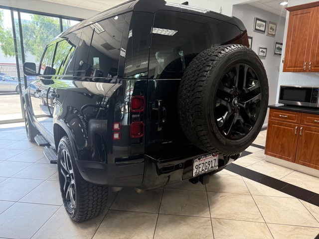2020 Land Rover Defender 110 HSE
