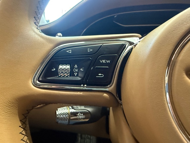 2022 Bentley Flying Spur V8