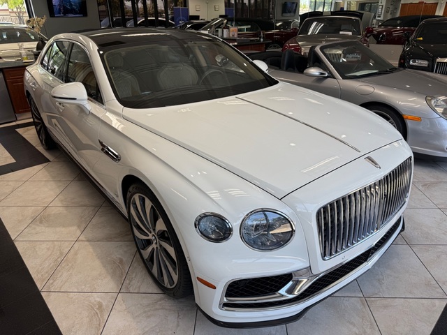 2022 Bentley Flying Spur V8