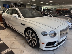 2022 Bentley Flying Spur V8