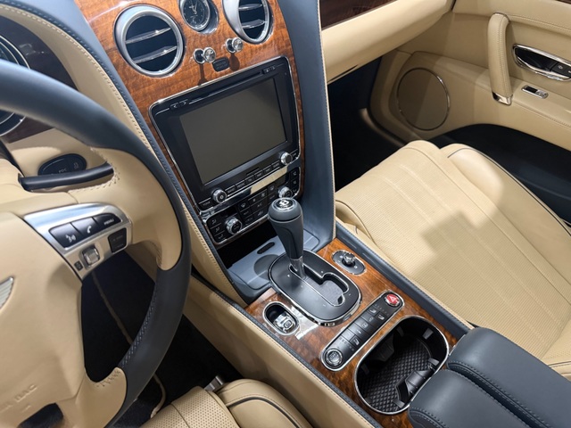 2016 Bentley Flying Spur V8