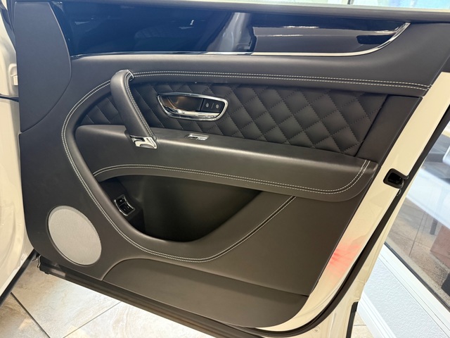 2020 Bentley Bentayga V8