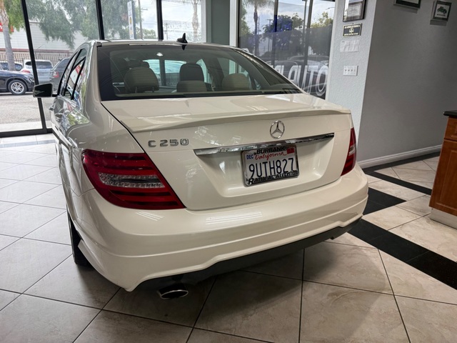 2014 Mercedes-Benz C 250 Sport