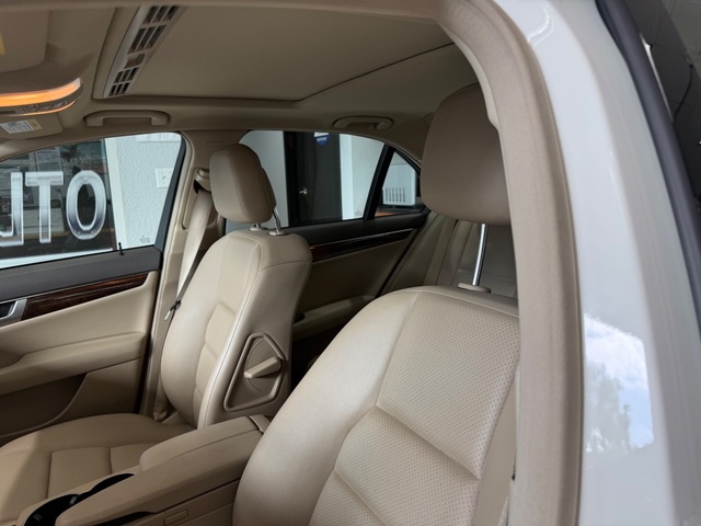 2014 Mercedes-Benz C 250 Sport