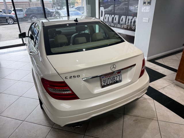 2014 Mercedes-Benz C 250 Sport